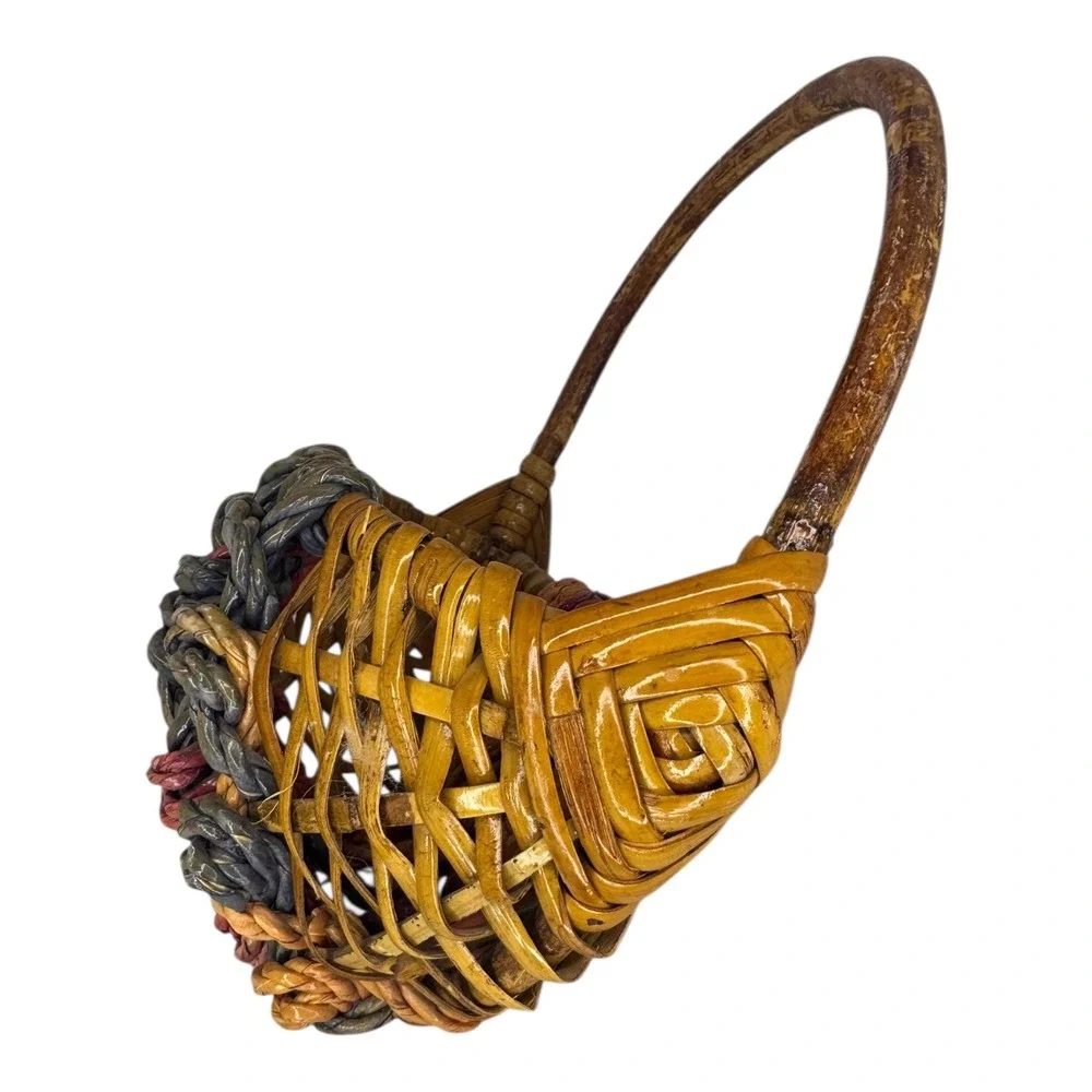 Vintage Woven Wicker‎ Basket Handcrafted Boat Shaper Knots wall decor planter